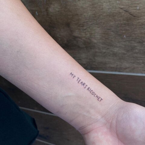 55 Taylor Swift Tattoos For Devoted Swifties In 2024 – Eye On Tattoos